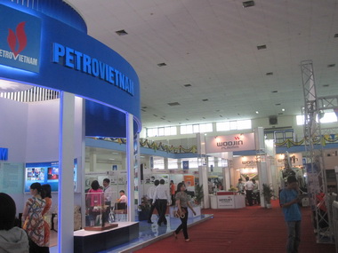 Over 300 companies join VIIF 2013